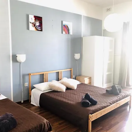 Point Elyseum Apartament * San Ġiljan